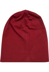 Berretto in cotone rosso con una trama morbida, design leggermente scivoloso e cima arricciata. Nessun motivo o accento visibile.