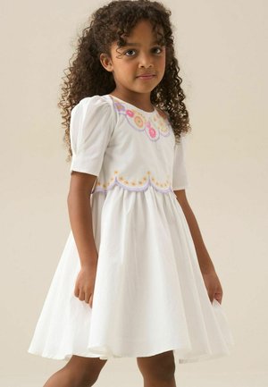 Angel & Rocket, REGULAR FIT - GABBY FLORAL EMBROIDERED DRESS - Freizeitkleid - white