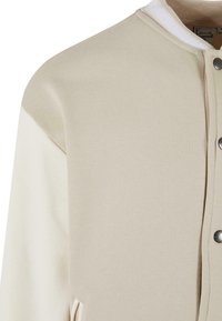 Karl Kani OG FLEECECOLLEGE - Bombera - off white white