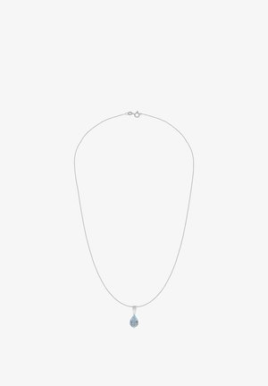 Srebrny łańcuszek z wisiorkiem w kształcie kropli o jasnoniebieskim kolorze, gładkiej powierzchni i minimalistycznym zdobieniu.
