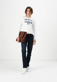 TOM TAILOR Camiseta de manga larga - white