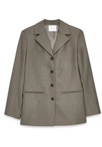 Blazer gris avec une finition texturée, revers crantés, fermeture frontale à six boutons, deux poches avant et une coupe ajustée.
