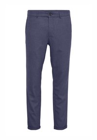 Pantalones azul oscuro con una tela texturizada, que cuentan con un cierre de cremallera, botón y un diseño de pierna recta. Costuras limpias y simples, sin adornos.