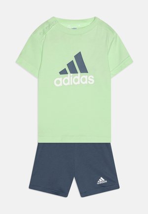 UNISEX SET - Krótkie spodenki sportowe