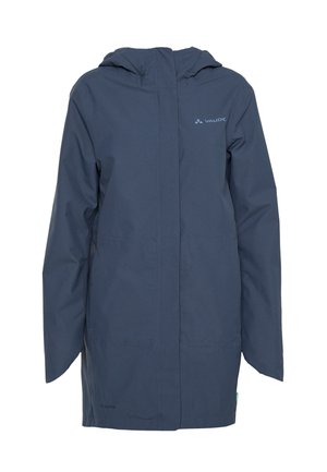 Imperméable bleu marine avec capuche, manches longues et fermeture frontale, avec logo Vaude sur la poitrine.