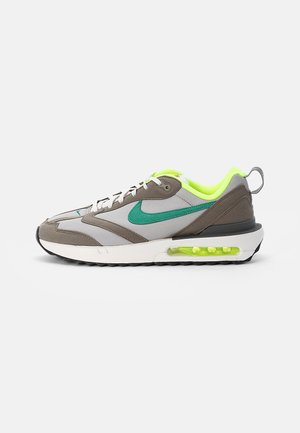 Nike Sportswear AIR MAX DAWN - Sneakers laag - olive grey/malachite-enigma stone/phantom/volt-black