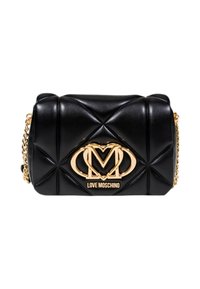 Borsa a tracolla nera in pelle trapuntata con dettagli in oro, caratterizzata da un logo ben visibile e una tracolla a catena. Forma rettangolare compatta e superficie texturizzata.