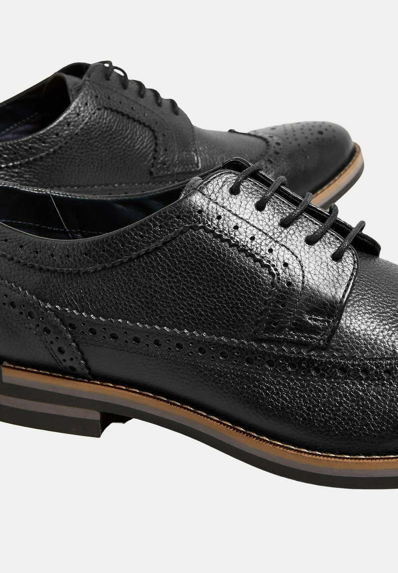 Marks Spencer TRISOLE BROGUES Elegantní šněrovací boty black