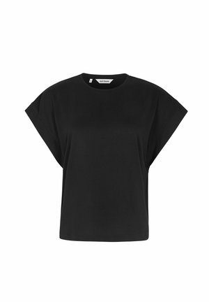 Zwart T-shirt met korte mouwen en ronde hals, losvallende pasvorm en omgevouwen mouwboorden, afgebeeld op een witte achtergrond.
