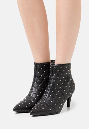 Liu Jo Jeans Botines bajos - black