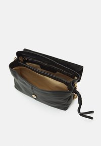 Vanessa Bruno Bandolera - noir