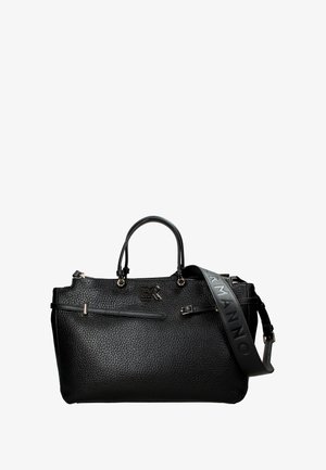 Sac à main en cuir noir avec finition texturée, double anses, bandoulière réglable et poche zippée à l'avant. Logo de la marque à l'avant.