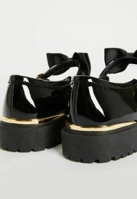 Lipsy STRAP - Ballerina's met enkelbandjes - black