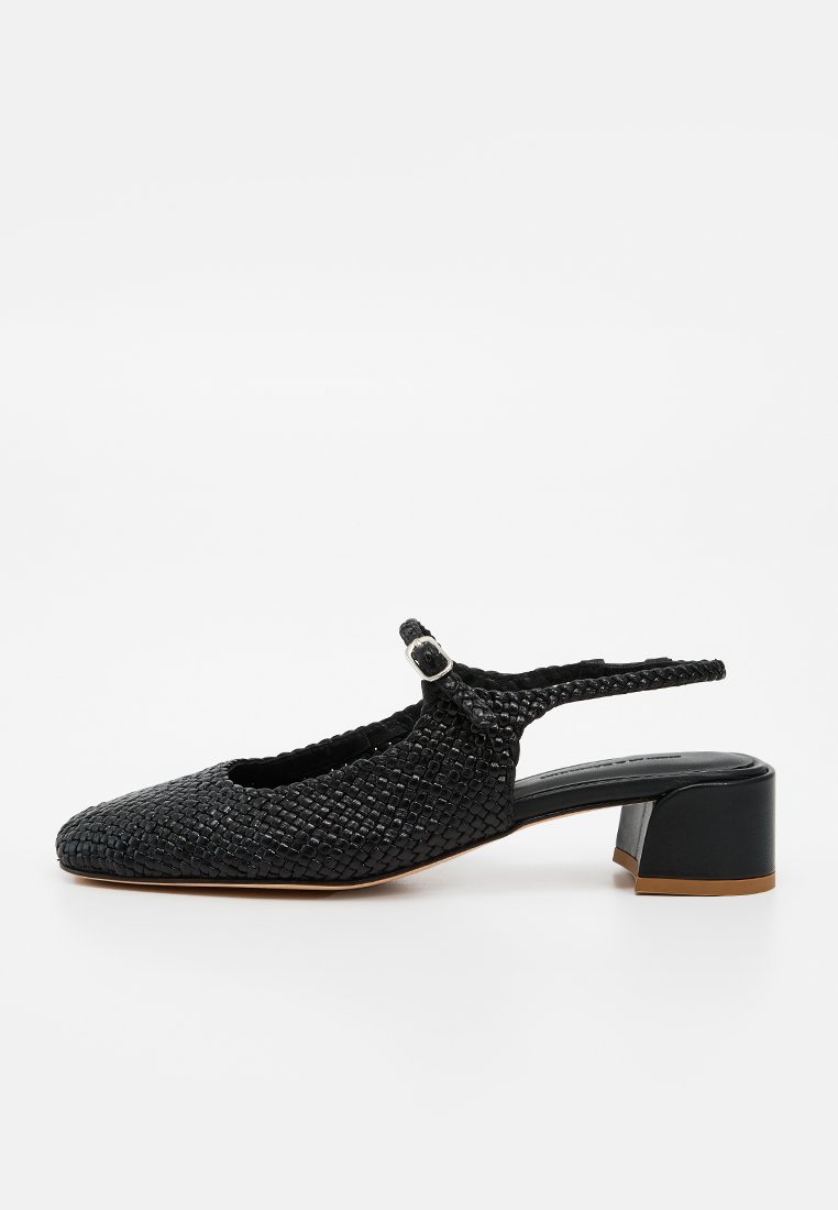 Tacones