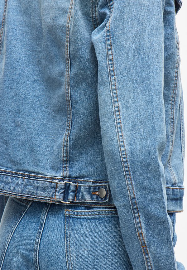 GEKNÖPFTE - Denim jacket4