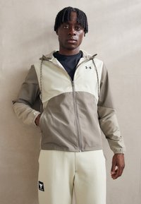 Under Armour - LEGACY  - Windbreaker - taupe dusk/silt/black Thumbnail Image 1