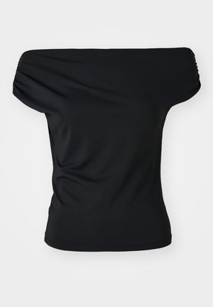 Melns topiņš bez plecu siksnām, izgatavots no elastīga auduma. Iezīmē savilkuma detaļas plecos, pieguļošs siluets un vienkrāsaina dizaina.