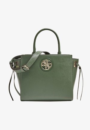 Zielona skórzana torebka o wyraźnej strukturze, z podwójnymi uchwytami, regulowanym paskiem na ramię oraz okrągłym logo na przodzie.