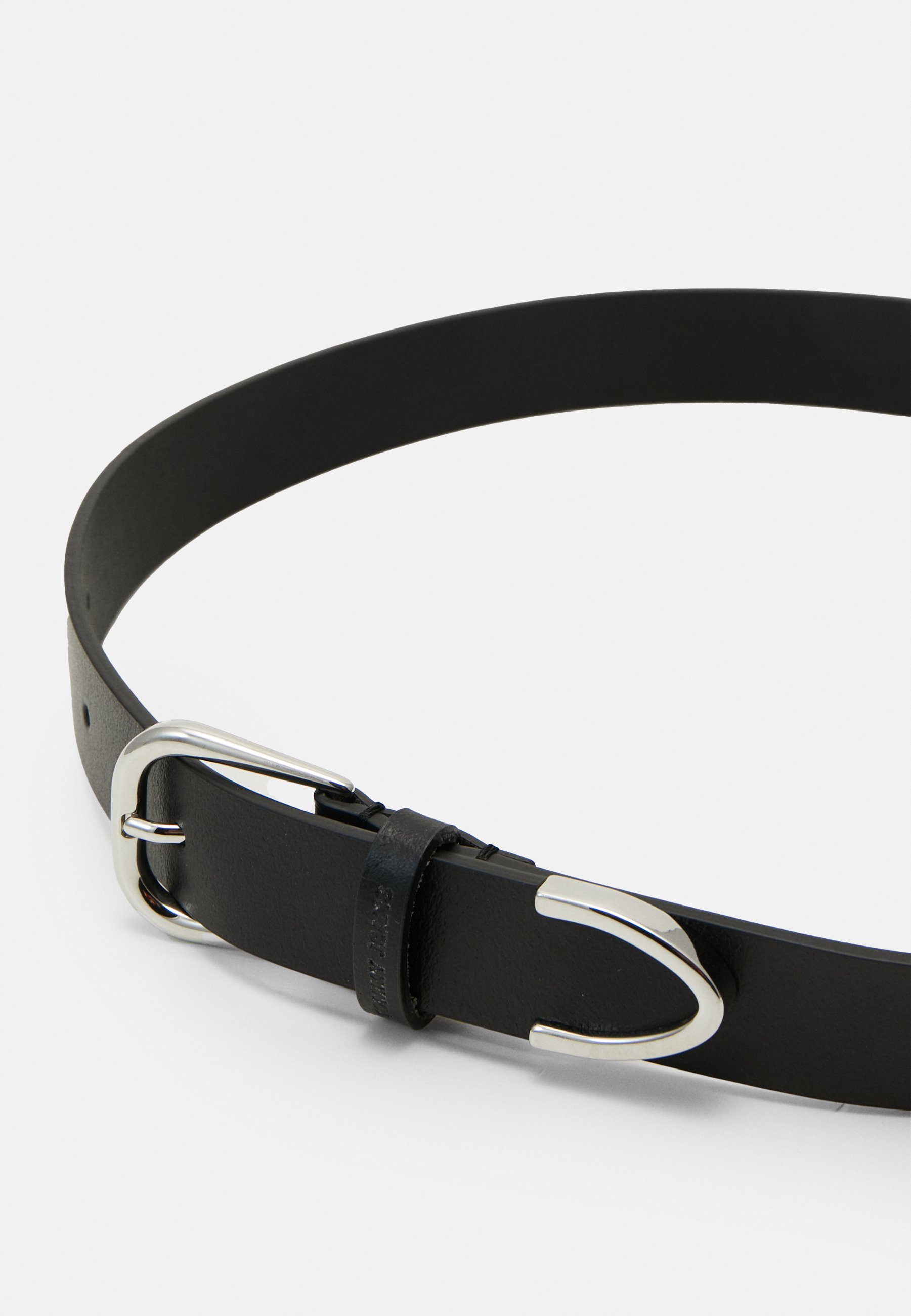 PIECES Damen Gürtel Pcfrancisca Slim Jeans Belt – Aus Kunstleder, Schlanke Passform