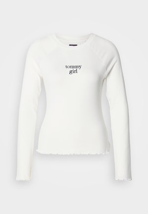 Weißes Langarmhemd mit figurbetontem Schnitt, featuring einen rohen Saum, einer runden Aussparung und dem "tommy girl" Textlogo in Marineblau. Weicher Stoff.