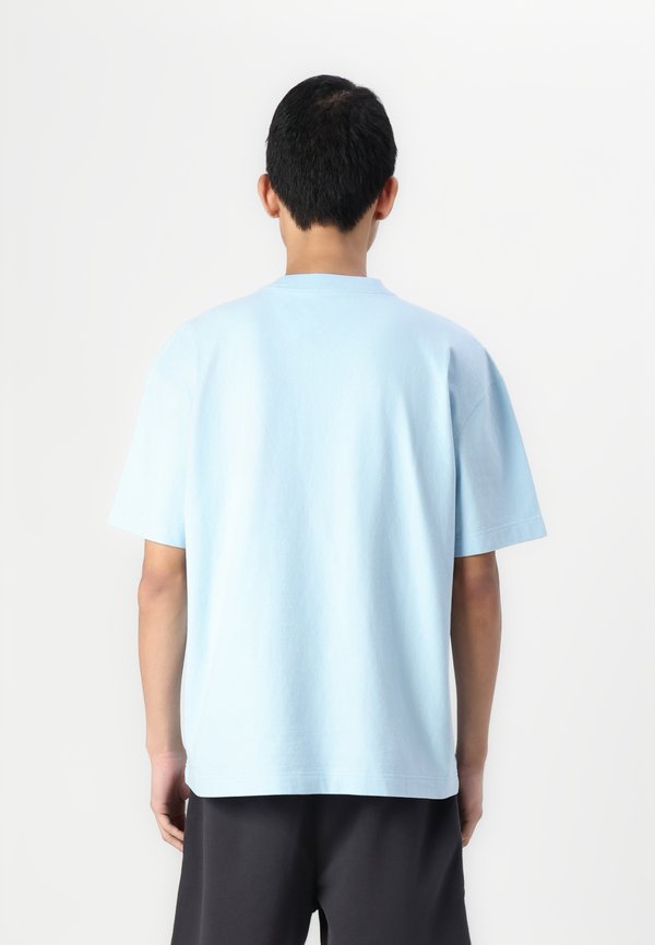 BOXY ELEVATED ICON - Basic T-shirt4
