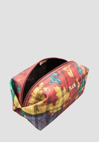 Borsa cosmetica multicolore con superficie testurizzata, chiusura con cerniera e leggera forma triangolare, decorata con un mix di motivi floreali.