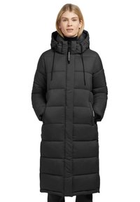 Pitkä musta untuvap<UserInput>user coat with a hood, featuring a zip front, elastic drawstrings, and side pockets. Textured quilted design throughout.