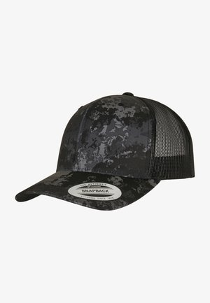 Zwarte snapback pet met een gestructureerd, donker camouflagepatroon. Beschikt over een solide voorkant en een mesh achterkant voor ventilatie. Ronde logosticker op de rand.