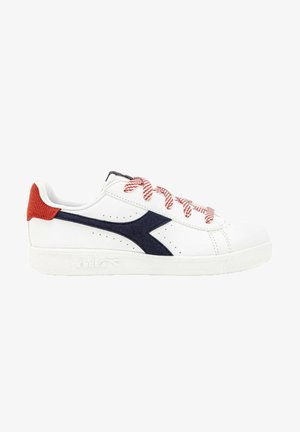 Diadora GAME P ACE GS - Sneakers basse - bianco
