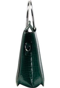 Borsa verde in pelle con intelaiatura a forma triangolare, caratterizzata da accessori metallici argento e due manici robusti e arrotondati.