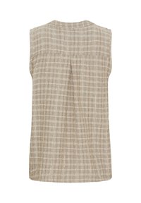 Ärmløs beige top med et ternet mønster og struktureret stof. Har en rund halsudskæring og en plissering detalje bagpå.