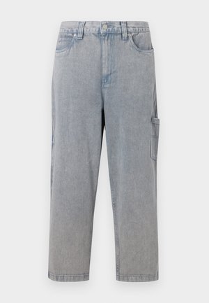 Lichtblauwe denim cargobroek met een rechte snit, voorzien van vo pockets en een zijzak, en een soepele, licht vervaagde textuur.