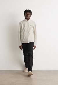 Thumbnail Image 2