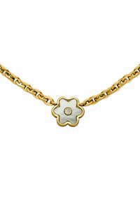 Gouden ketting met een bloemvormige hanger met een parelmoerafwerking en een centrale diamanten detail.