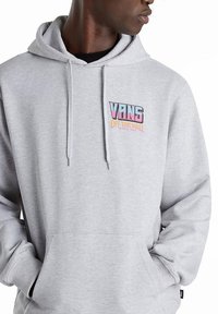 Grijze hoodie van een katoenmix, met een voorzak in kangaroostijl, een capuchon met trekkoord en een multicolore "VANS OFF THE WALL" logo op de borst.