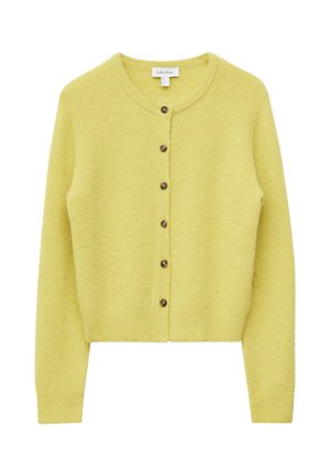 Miękki żółty kardigan z wełny, z okrągłym dekoltem, sześcioma brązowymi guzikami z przodu oraz ściągaczami na mankietach i dole.