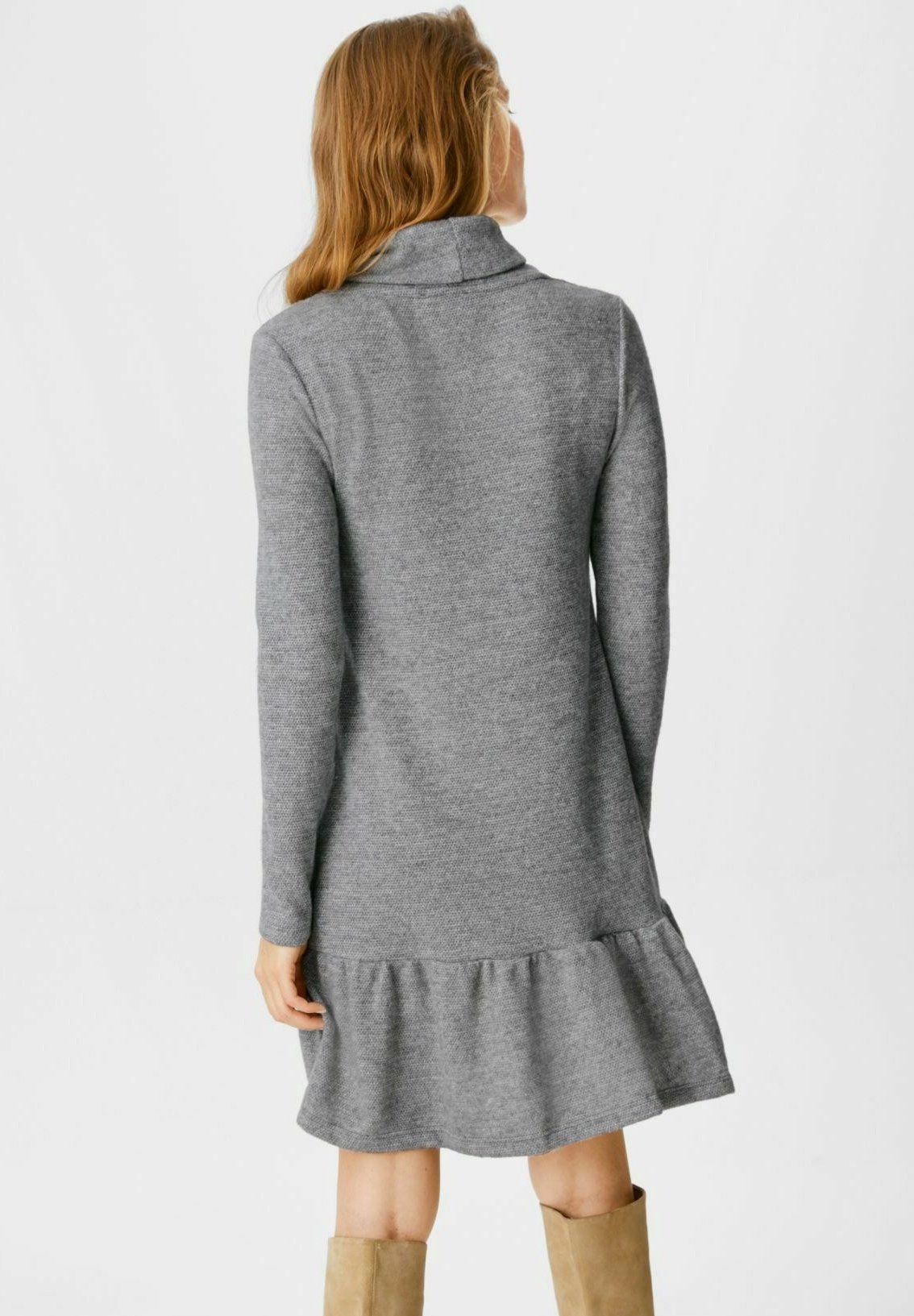 robe pull pull and bear