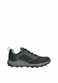 Zapato de senderismo negro con parte superior de malla y sintético, detalles en color verde azulado, cuello acolchado y suela de goma con tacos de tracción multidireccional.