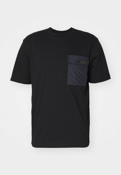 PS Paul Smith MENS POCKET - Print T-shirt - blacks