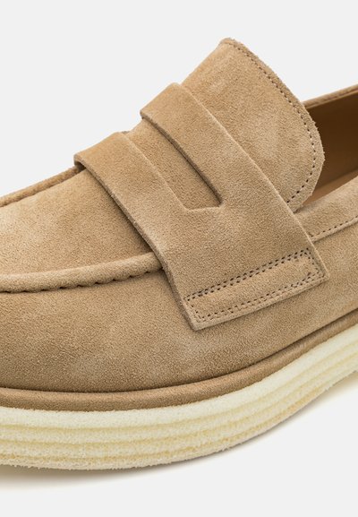 The Antipode COLLEGE - Mokassiinid - ivory/beige