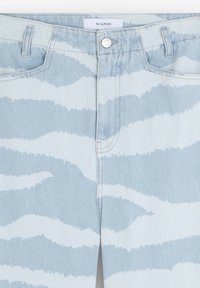 Scalpers Flared Jeans - light blue