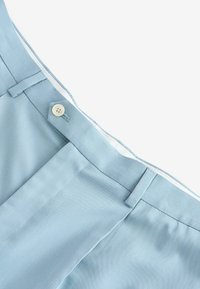 Next RELAXED FIT MOTIONFLEX - Anzughose - light blue