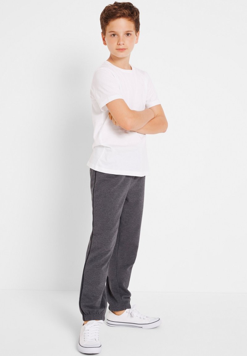 bonprix 3ER PACK MIT RUNDHALSAUSSCHNITT - T-shirt basic - weiß