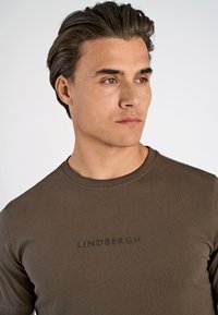 Lindbergh TEE - T-paita - dk brown