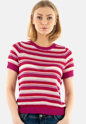 Pull en tricot à manches courtes, rayé rose, blanc et rouge. Doté d'un col et de poignets côtelés avec un design ajouré.