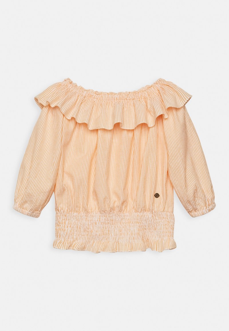 Blouse rayée pêche et blanche sans épaules, manches longues, col volanté et ourlet et poignets smockés élastiques.