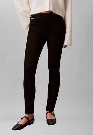 Calvin Klein Jeans MID RISE - Aptempti džinsai - classic black