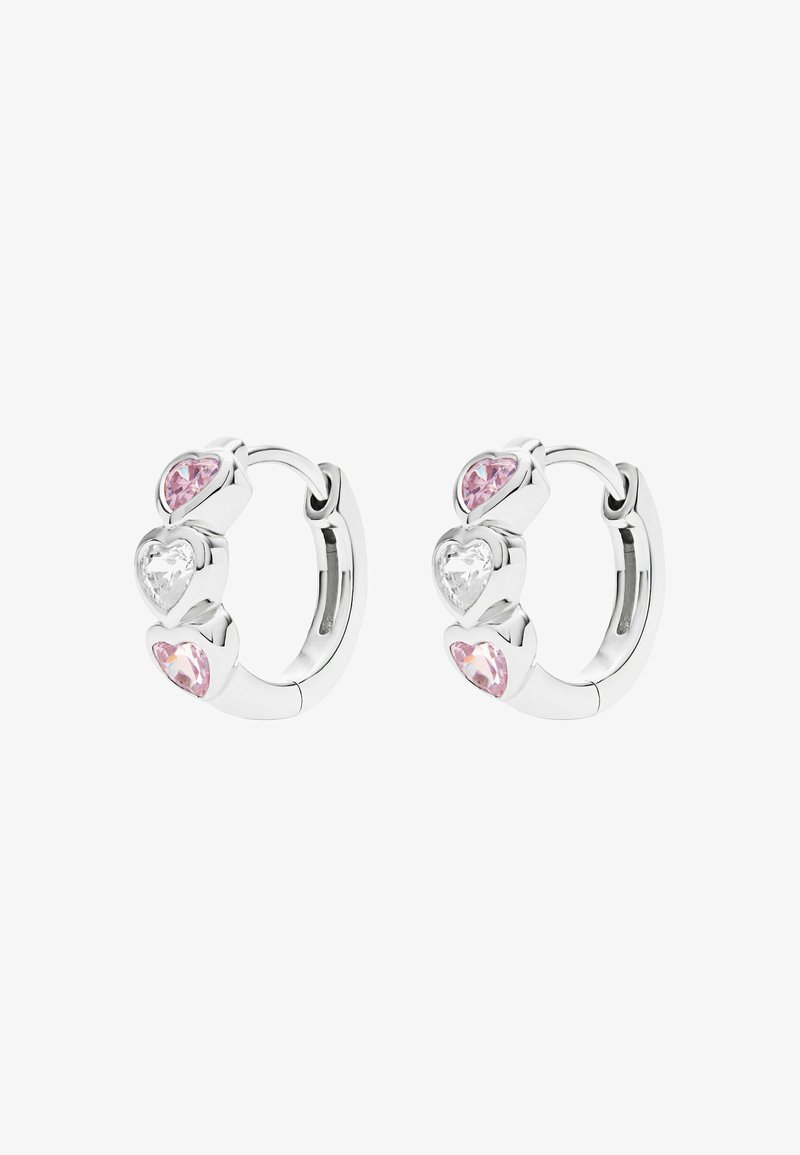 Sølv hoops øreringe med fire hjerteformede krystaller i pink og klar. Glat finish med en sikker hængselskonstruktion.