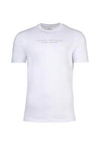Biały bawełniany T-shirt z krótkimi rękawami, z wypukłym napisem "ARMANI EXCHANGE MILANO / NEW YORK" na przodzie. Klasyczny, okrągły dekolt.