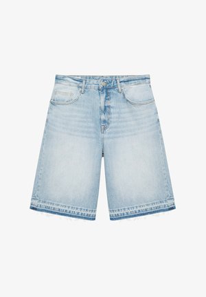 PULL&BEAR, RAW-HEM SKATER - SHORTS - Denimshorts - light-blue denim